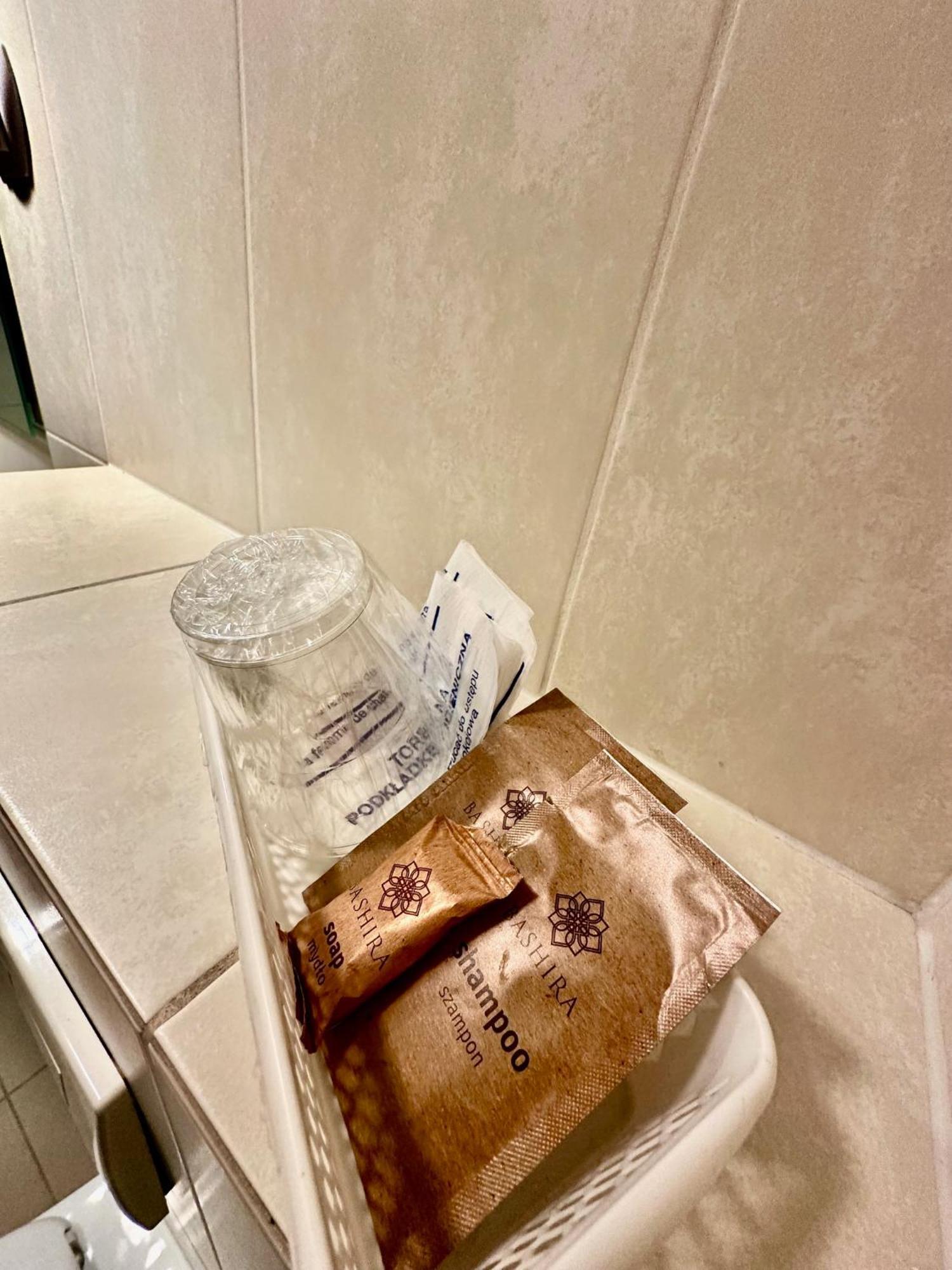 Hotel Pod Debami 오스토프 빌코폴스키 외부 사진